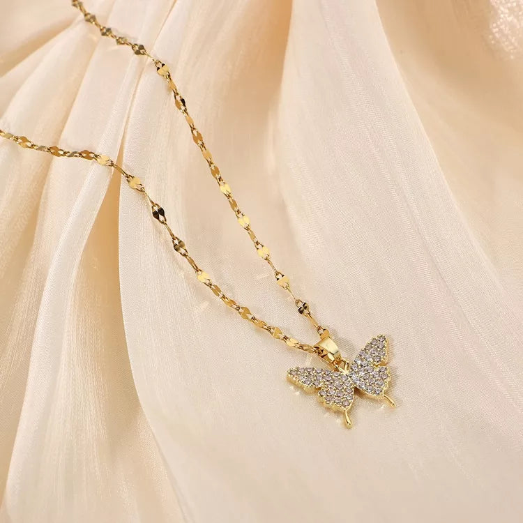 Nora Necklace