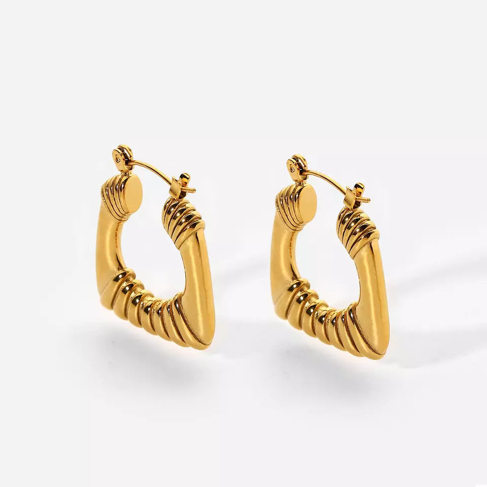 Retro Chic Earring