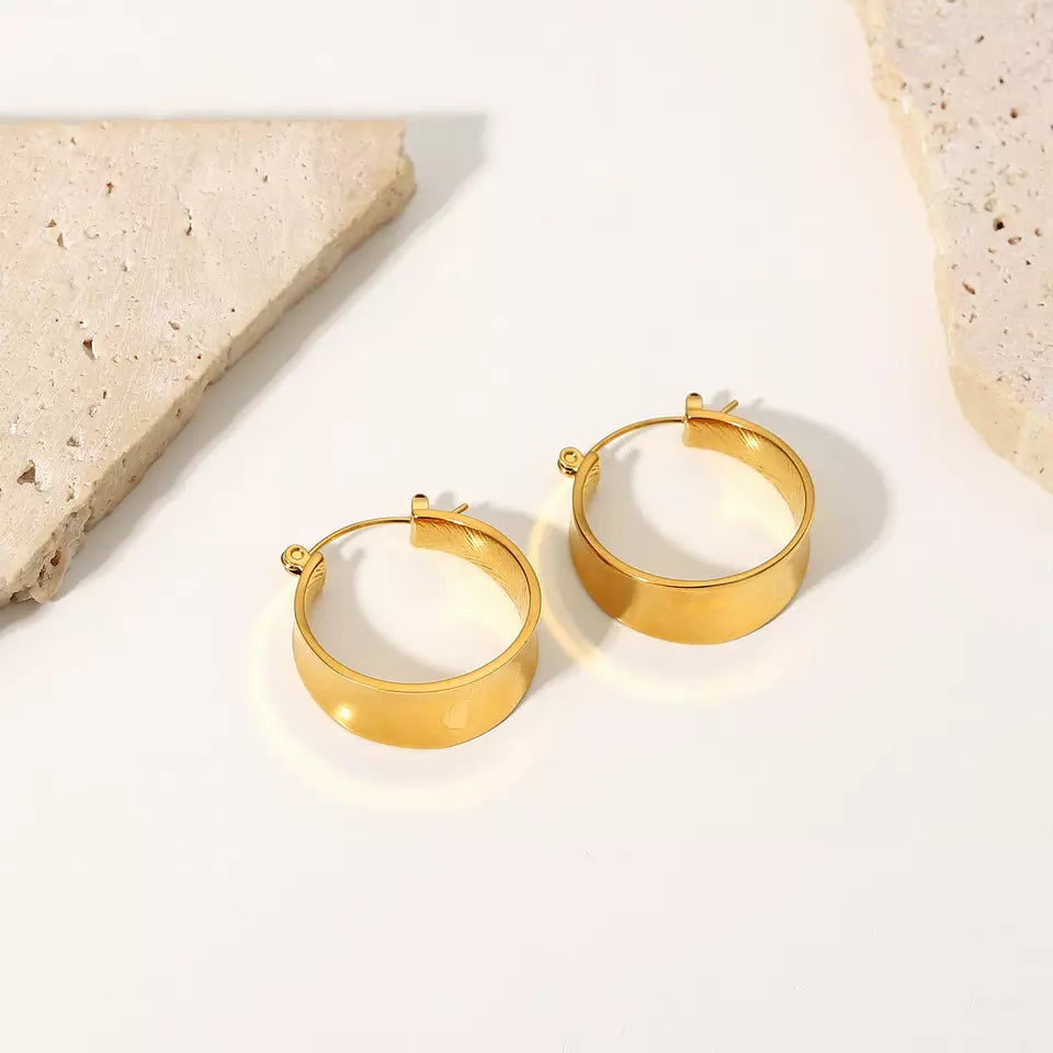 Azure Shield Earring