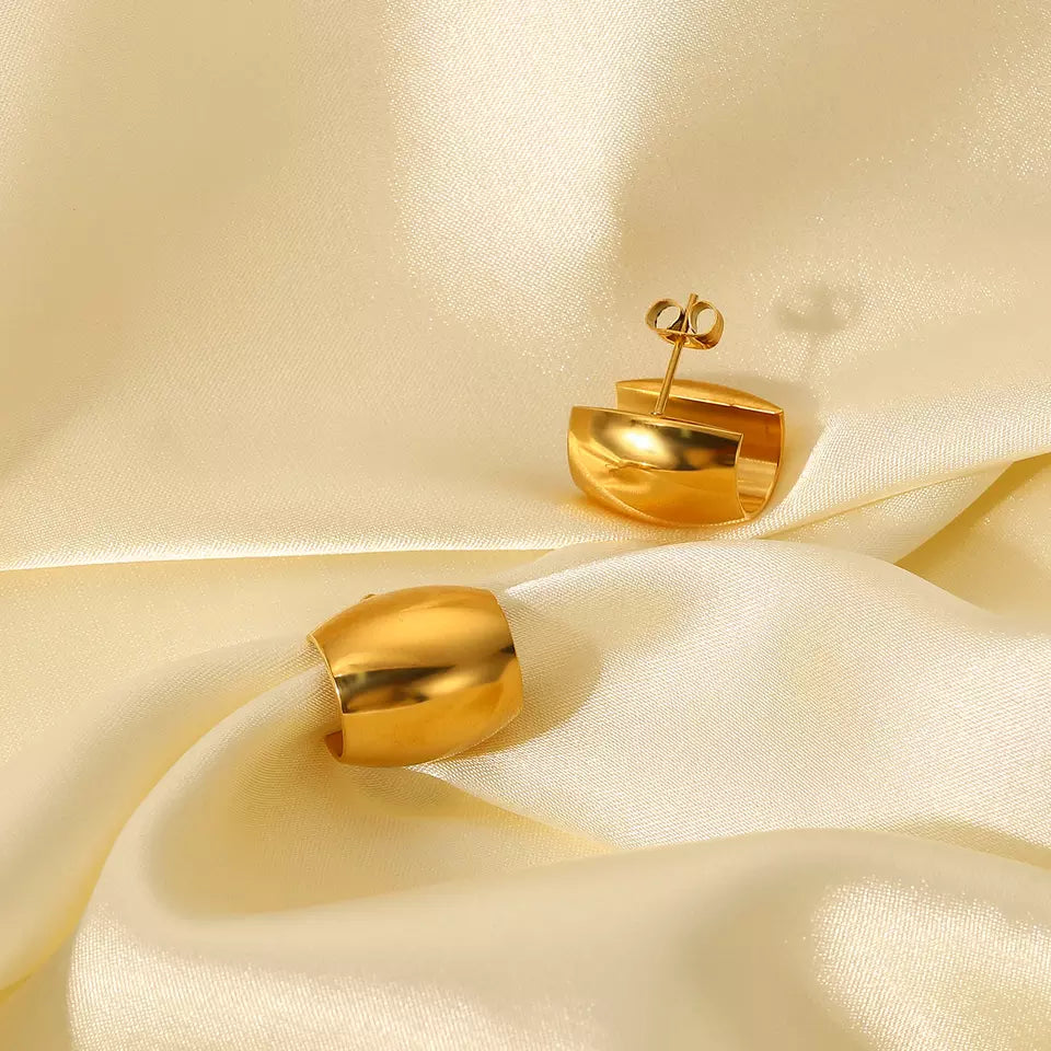 Golden Anne Earring