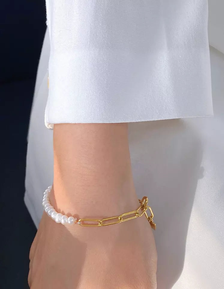 Dahlia Bracelet