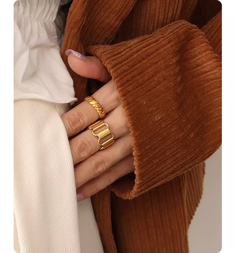 Myla Ring