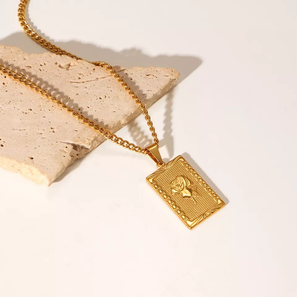 Rose Palace Necklace