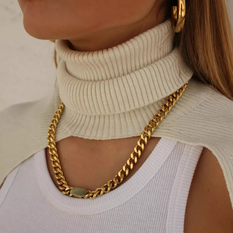 Clara Chain Necklace