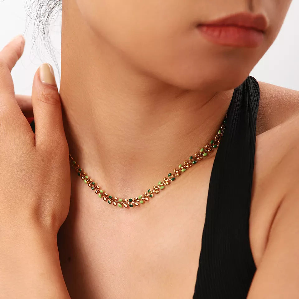 Brave Leaf Necklace