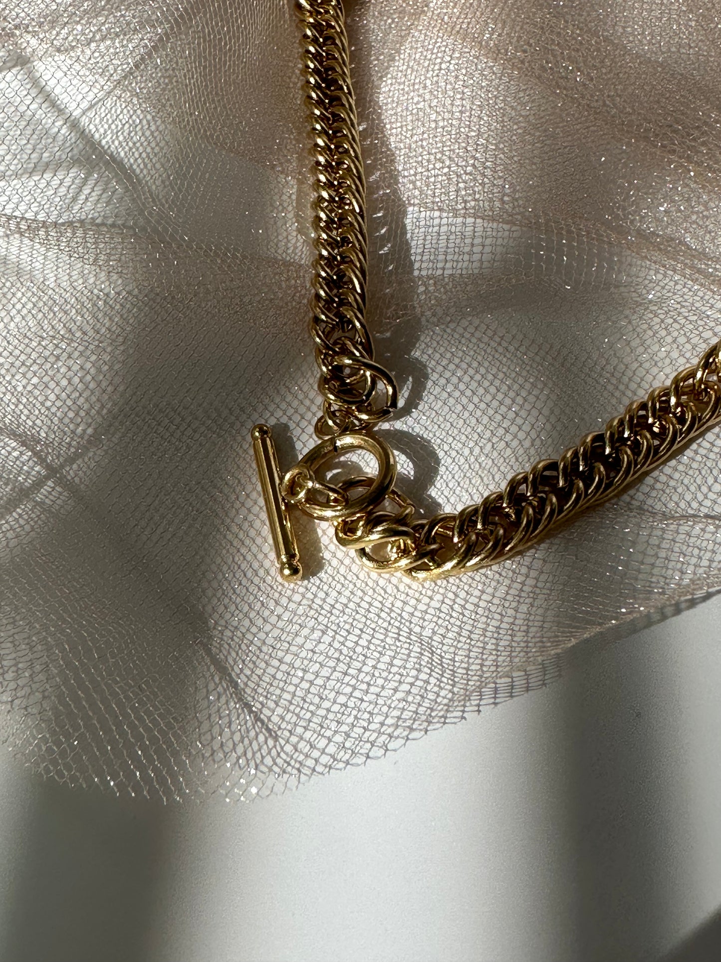 Adore Root Chain