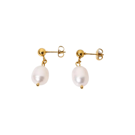 Lavish Pearl Earring